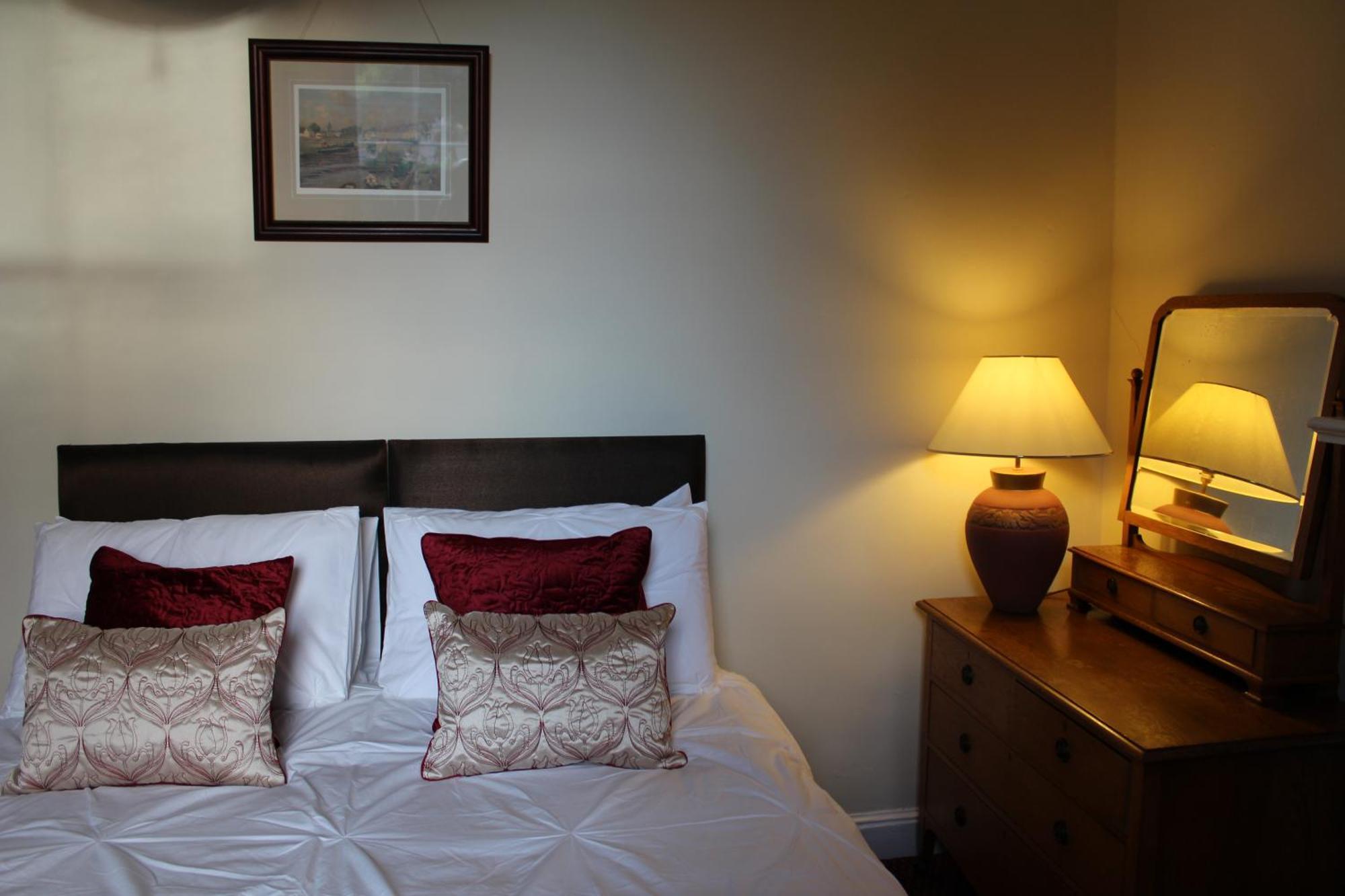 Brackness House Luxury B&B แอนสตรัทเธอร์ ภายนอก รูปภาพ