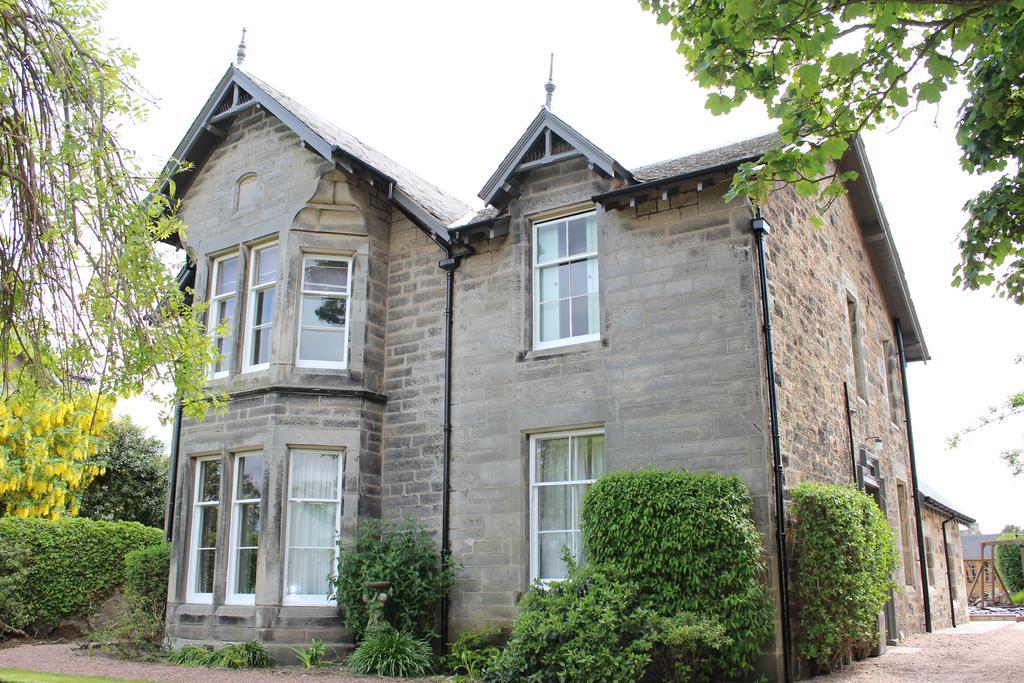 Brackness House Luxury B&B แอนสตรัทเธอร์ ภายนอก รูปภาพ